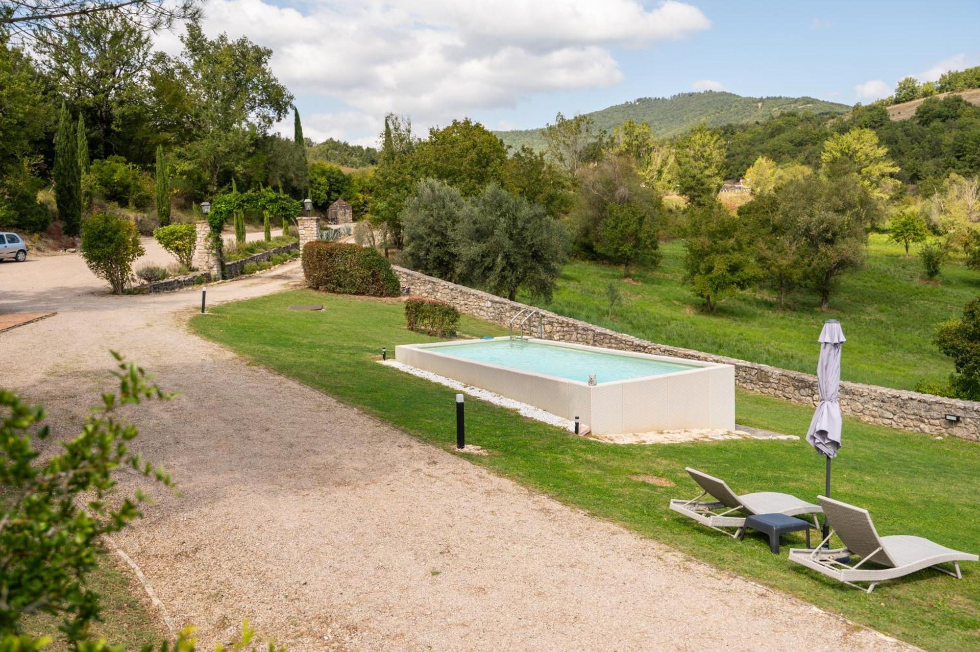 לינה וארוחת בוקר Antognola Castello Valenzino מראה חיצוני תמונה